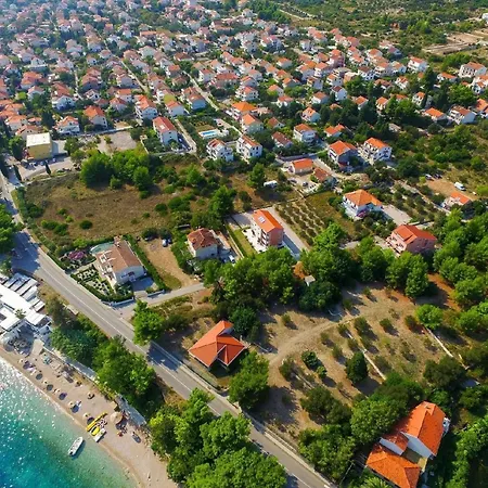 Apartamento Ferienwohnung Fuer 4 Personen Ca 54 Qm In Stankovic Bei Orebic, Dalmatien Sueddalmatien - B60412