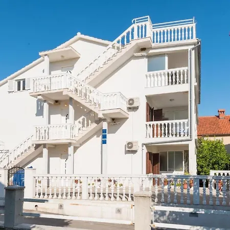 Ferienwohnung Fuer 4 Personen Ca 54 Qm In Stankovic Bei Orebic, Dalmatien Sueddalmatien - B60412 * Orebić